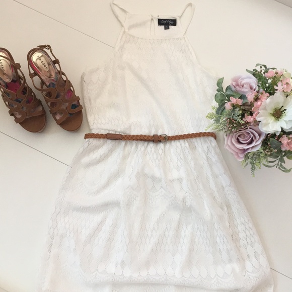 Love Reign Dresses & Skirts - Love Reign • EUC White Lace Maxi with Belt